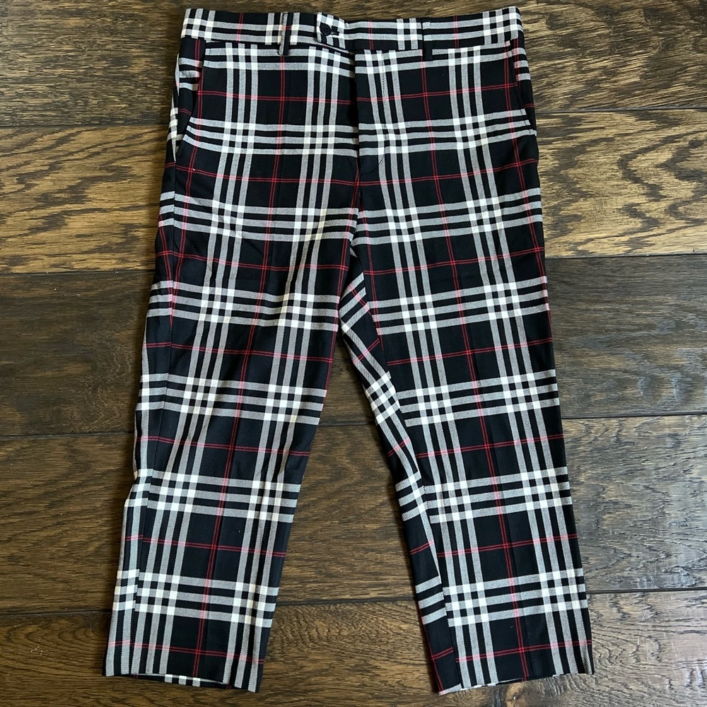 Boohooman Plaid men Bottoms in Black and White and red